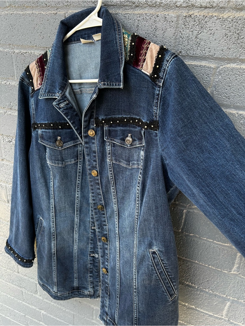 Chico's Platinum Collection Embellished Denim Jacket Sz 2 (12/14) Boho Studded